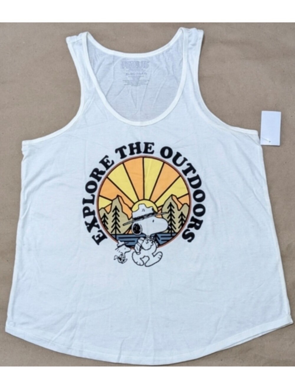 NWT Snoopy Peanuts Explore The Outdoors Graphic Tank Top, Size XLarge(15-17)